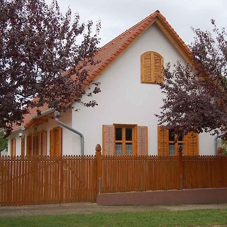 Apartment Balatonbereny 8 Eksteriør billede