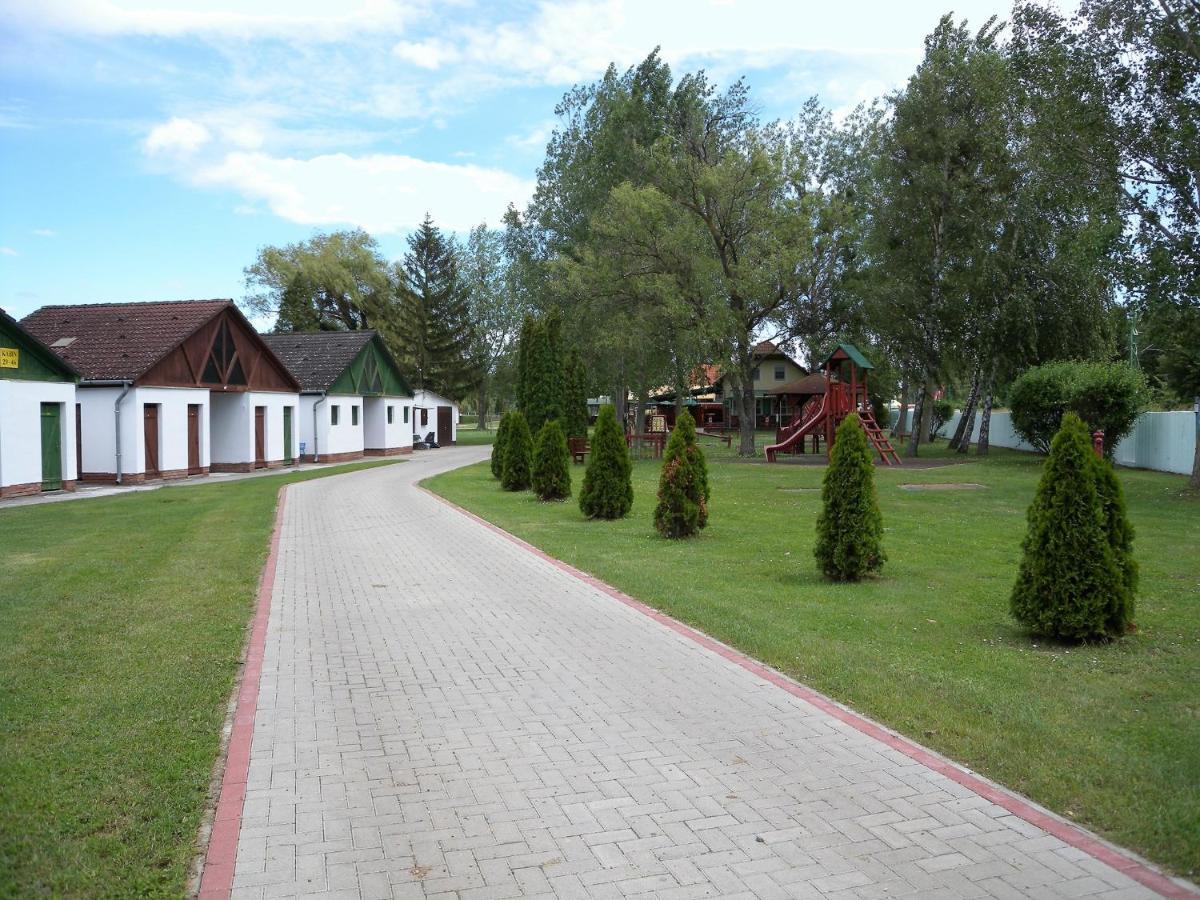 Apartment Balatonbereny 8 Eksteriør billede